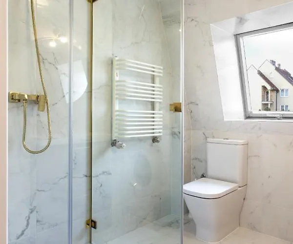 Bianco Blu Pod Jasna Gora. דירה *